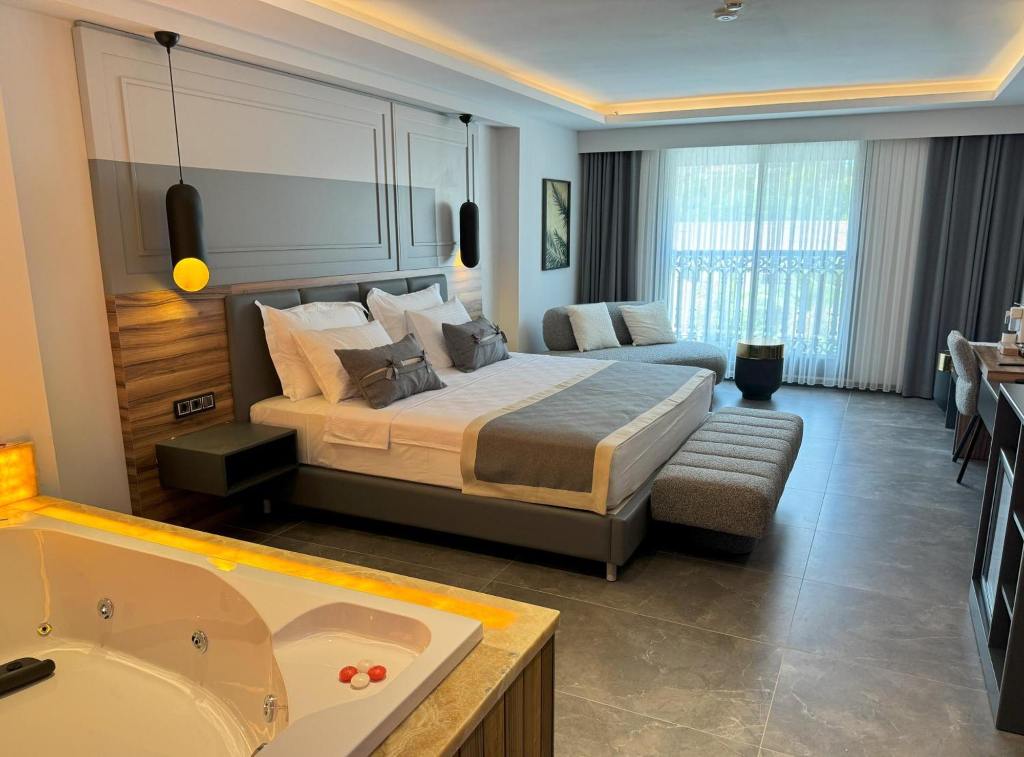 Telmessos City Hotel- Adults Only Фетие Екстериор снимка
