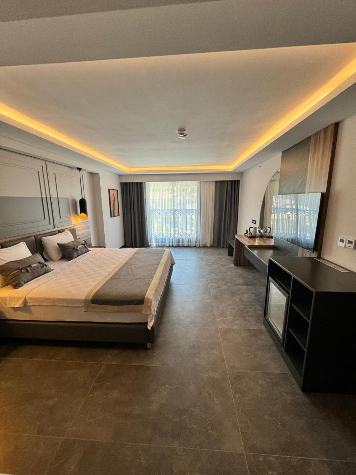 Telmessos City Hotel- Adults Only Фетие Екстериор снимка